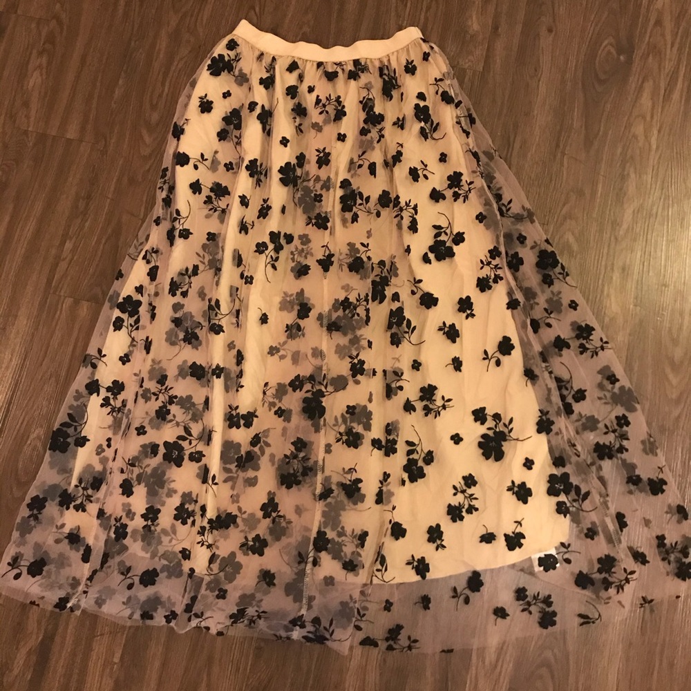 CUPSHE tulle skirt